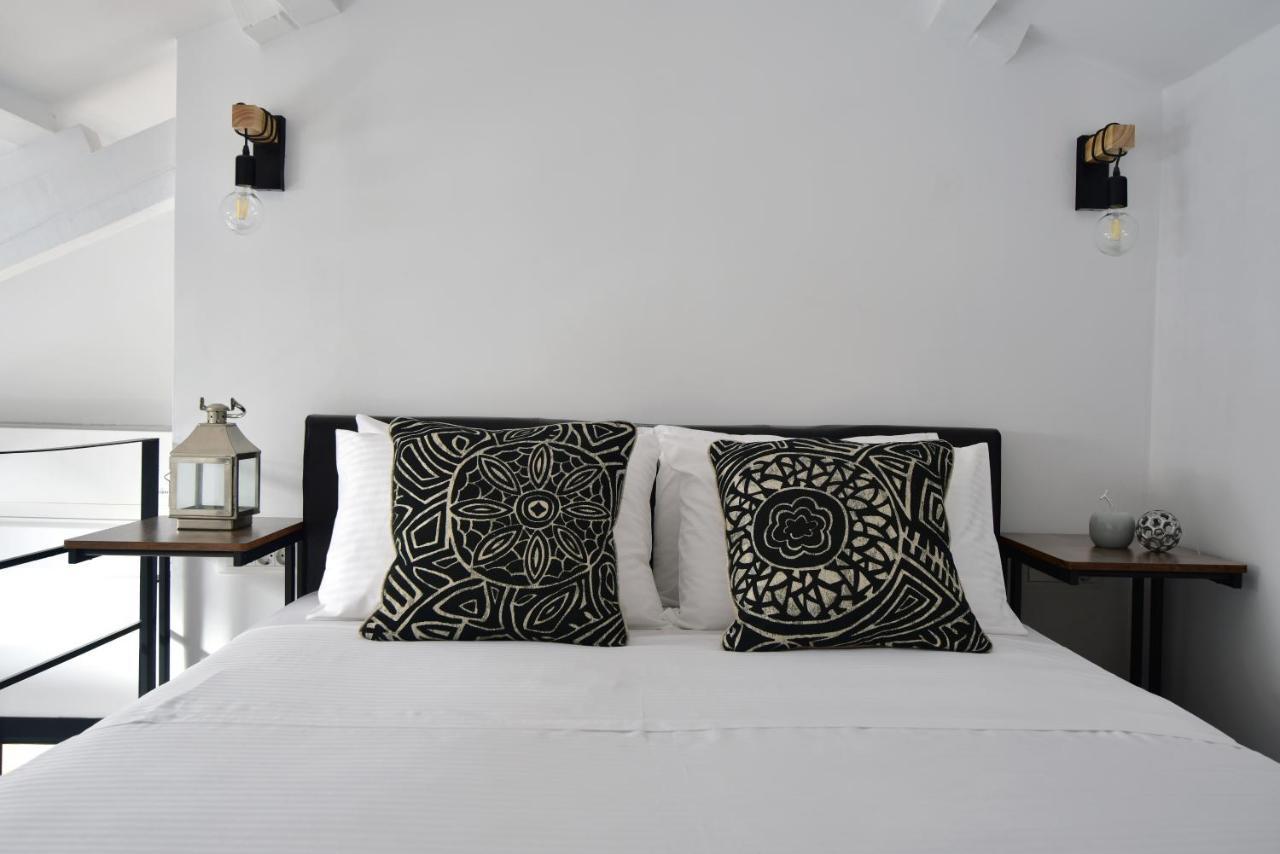 Queen 4 Apartment In The Heart Of The Corfu Historical Old Town Center Экстерьер фото