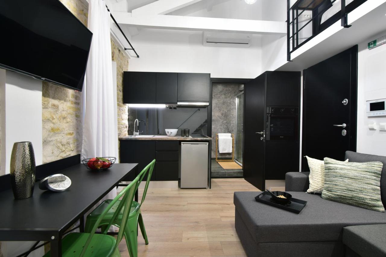 Queen 4 Apartment In The Heart Of The Corfu Historical Old Town Center Экстерьер фото